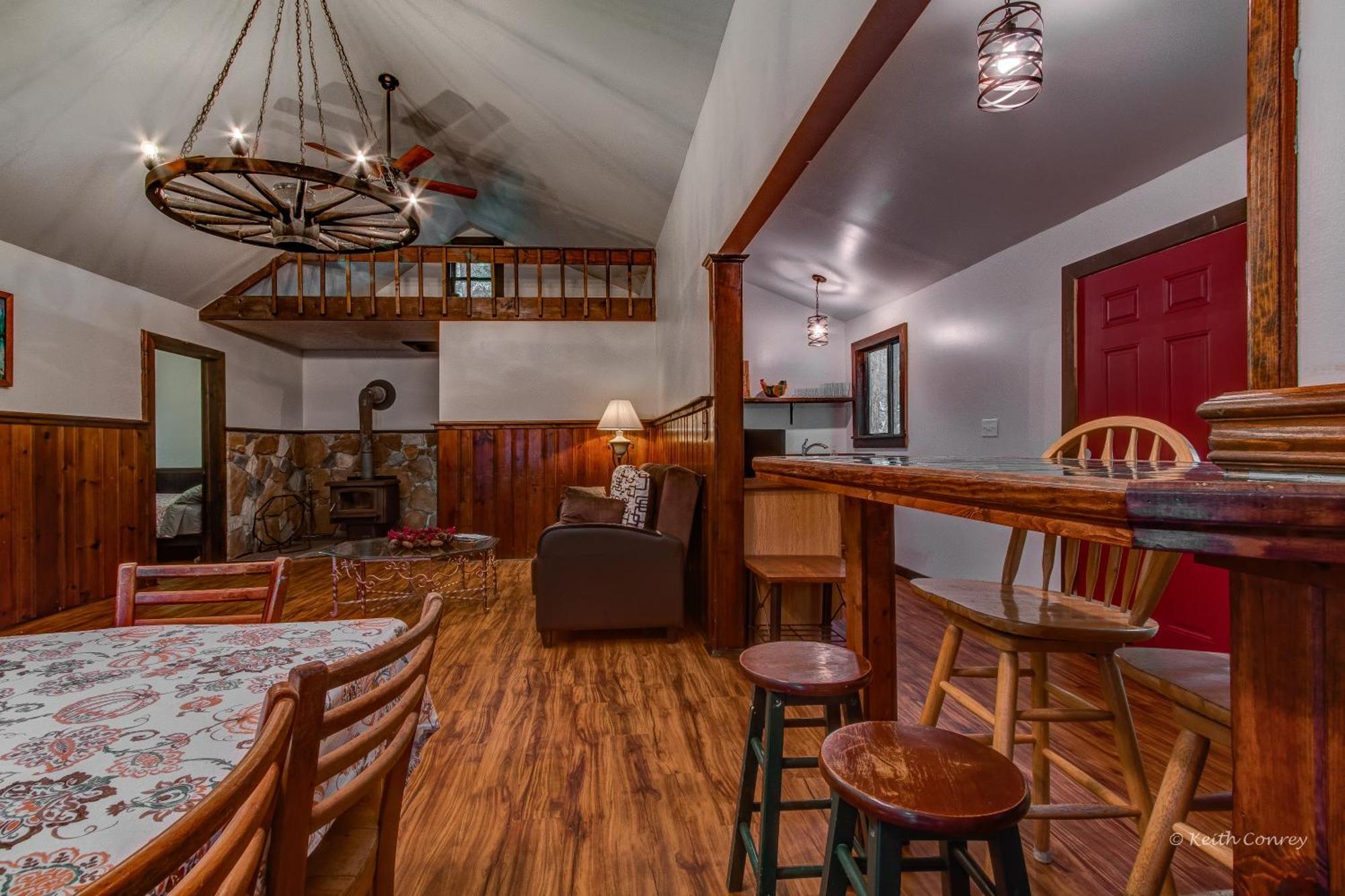 Magnolia Streamside Resort Canadensis Phòng bức ảnh